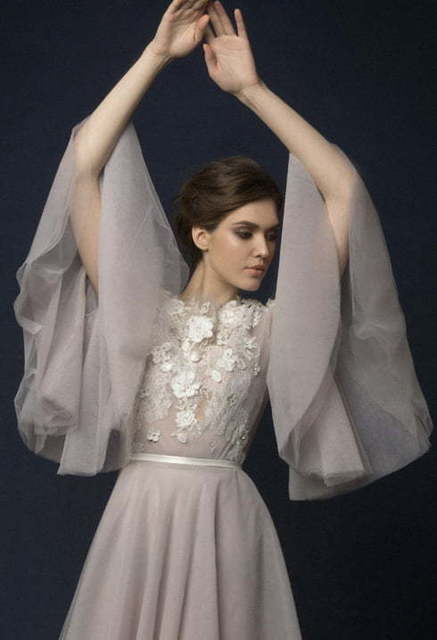 Свадебное платье Lilla. Силуэт А-силуэт, Прямое. Цвет Лавандовый / Фиолетовый, Пепельный / Металлик, оттенки Розового. Вид 10