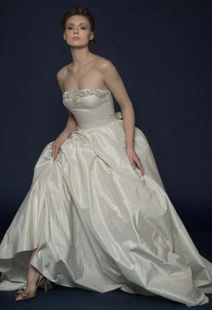 Свадебное платье Filusa. Силуэт А-силуэт. Цвет Айвори / Капучино, Белый / Молочный. Вид 5