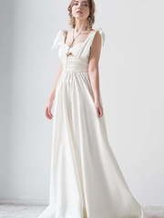 Свадебное платье Fivia. Силуэт А-силуэт, Прямое. Цвет Белый / Молочный, Айвори / Капучино. Вид 1