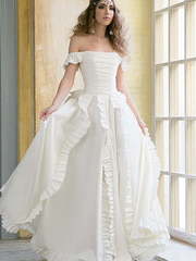 Свадебное платье Leila. Силуэт А-силуэт. Цвет Айвори / Капучино. Вид 1