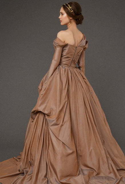 Свадебное платье Hestia. Силуэт Пышное, А-силуэт. Цвет Айвори / Капучино, Золото. Вид 2