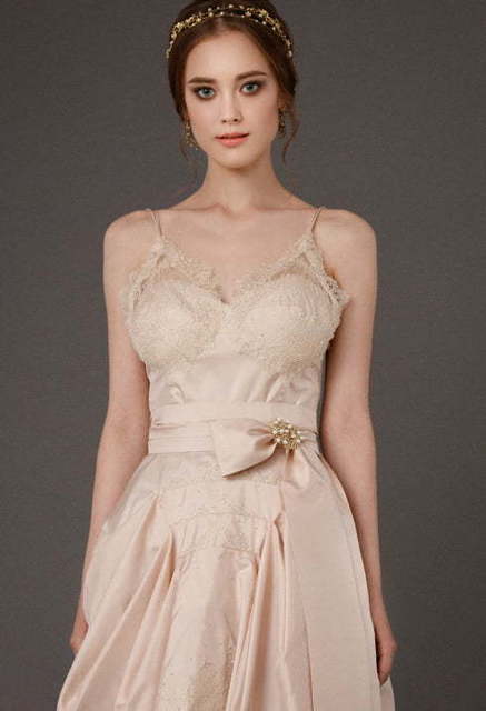 Свадебное платье Fotaine. Силуэт А-силуэт, Прямое. Цвет Айвори / Капучино. Вид 3