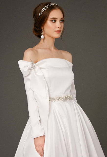 Свадебное платье Adelphi. Силуэт А-силуэт. Цвет Белый / Молочный, оттенки Зеленого. Вид 4