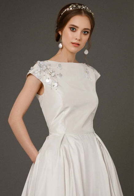 Свадебное платье Ivi. Силуэт Пышное, А-силуэт. Цвет Белый / Молочный. Вид 3