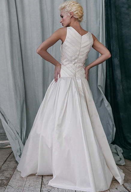 Свадебное платье Monifa. Силуэт А-силуэт, Прямое. Цвет Белый / Молочный. Вид 2