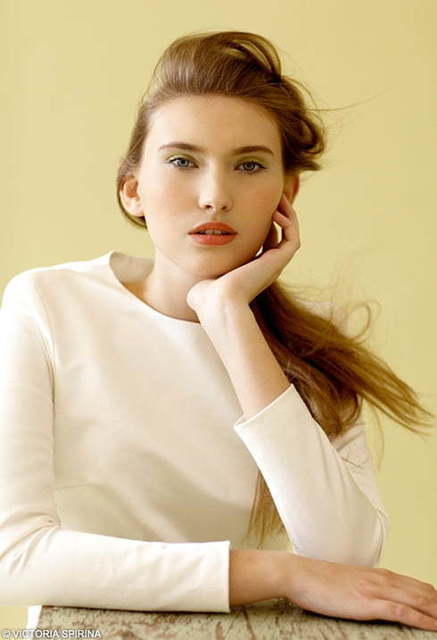 Свадебное платье Alba. Силуэт А-силуэт. Цвет Белый / Молочный. Вид 3