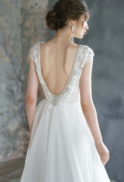 Свадебное платье Animaisa. Силуэт А-силуэт, Прямое. Цвет Белый / Молочный, Пепельный / Металлик. Вид 2