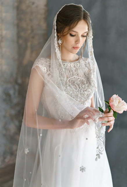 Свадебное платье Animaisa. Силуэт А-силуэт, Прямое. Цвет Белый / Молочный, Пепельный / Металлик. Вид 4