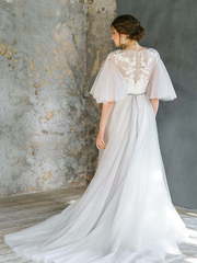 Свадебное платье Avrelia. Силуэт А-силуэт, Прямое. Цвет Белый / Молочный. Вид 2