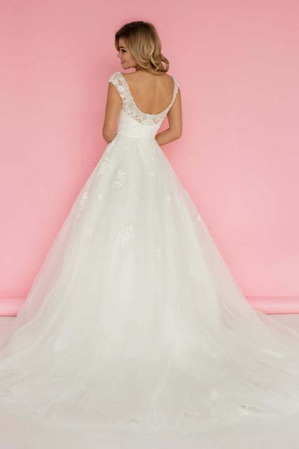 Свадебное платье 916. Силуэт А-силуэт. Цвет Белый / Молочный. Вид 2