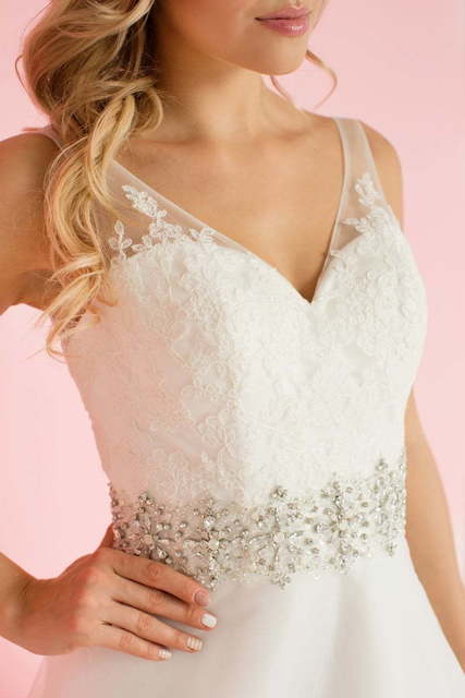 Свадебное платье 920. Силуэт А-силуэт. Цвет Белый / Молочный. Вид 3