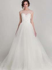 Свадебное платье 928. Силуэт А-силуэт. Цвет Белый / Молочный. Вид 1