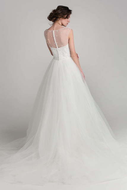 Свадебное платье 928. Силуэт А-силуэт. Цвет Белый / Молочный. Вид 2