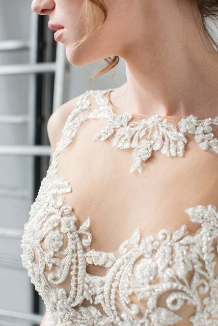 Свадебное платье 929. Силуэт А-силуэт, Прямое. Цвет Айвори / Капучино, Персик / Оранжевый, оттенки Розового. Вид 4