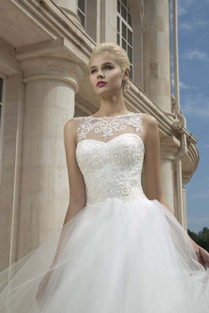 Свадебное платье 1227. Силуэт А-силуэт. Цвет Белый / Молочный. Вид 2