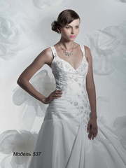 Свадебное платье 537. Силуэт А-силуэт. Цвет Белый / Молочный. Вид 2