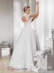 Свадебное платье 1019. Силуэт А-силуэт. Цвет Белый / Молочный. Вид 2