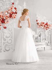 Свадебное платье 921. Силуэт А-силуэт. Цвет Белый / Молочный. Вид 2