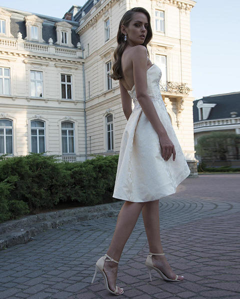 Свадебное платье Diana. Силуэт А-силуэт. Цвет Айвори / Капучино. Вид 2