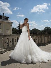 Свадебное платье Delayla. Силуэт Пышное, А-силуэт. Цвет Белый / Молочный. Вид 1