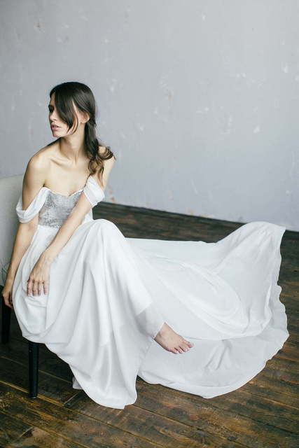 Свадебное платье Ariella. Силуэт А-силуэт. Цвет Белый / Молочный, Пепельный / Металлик. Вид 4