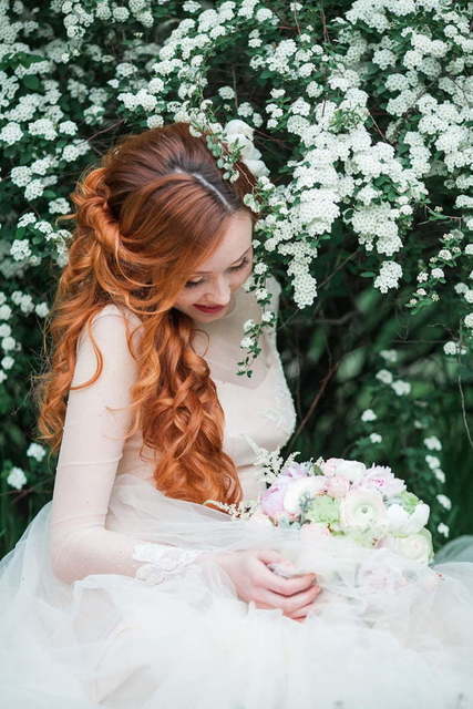 Свадебное платье Daria. Силуэт А-силуэт. Цвет Айвори / Капучино, Персик / Оранжевый. Вид 4