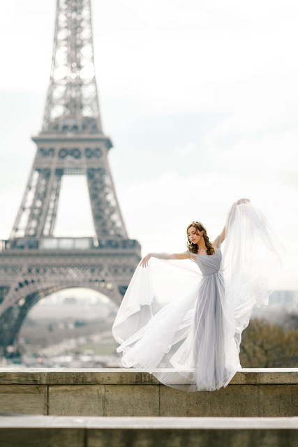 Свадебное платье Rose David Austin. Силуэт А-силуэт. Цвет Голубой / Синий, Пепельный / Металлик, оттенки Розового. Вид 5