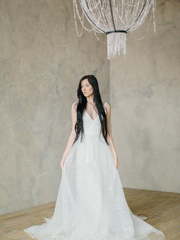 Свадебное платье Dimond. Силуэт А-силуэт. Цвет Белый / Молочный. Вид 1