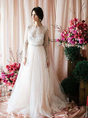 Свадебное платье Lara. Силуэт А-силуэт. Цвет Белый / Молочный, Айвори / Капучино, Персик / Оранжевый. Вид 1