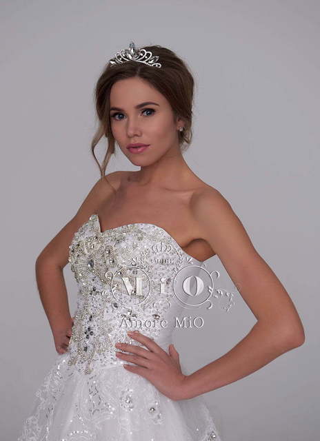 Свадебное платье Рамина. Силуэт А-силуэт. Цвет Белый / Молочный. Вид 3