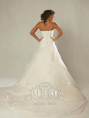 Свадебное платье Латика. Силуэт А-силуэт. Цвет Белый / Молочный, Айвори / Капучино. Вид 2