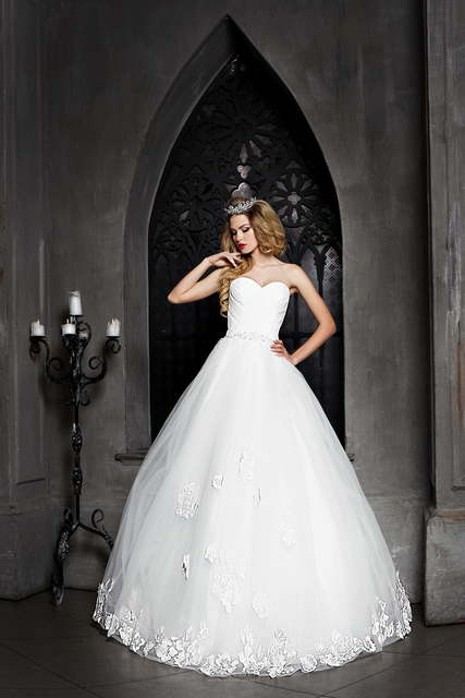 Свадебное платье Юми. Силуэт Пышное, А-силуэт. Цвет Белый / Молочный. Вид 3