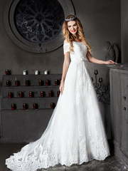 Свадебное платье Олимпия. Силуэт А-силуэт. Цвет Белый / Молочный. Вид 1