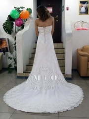 Свадебное платье Иоанна. Силуэт А-силуэт. Цвет Айвори / Капучино. Вид 2