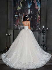 Свадебное платье Кейси 2. Силуэт Пышное, А-силуэт. Цвет Белый / Молочный. Вид 2