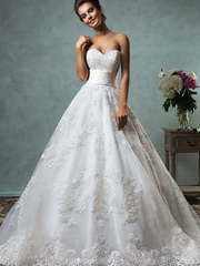 Свадебное платье Arcelia. Силуэт А-силуэт. Цвет Белый / Молочный. Вид 1