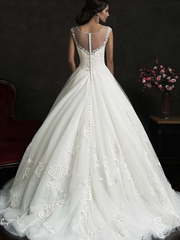 Свадебное платье Luiza. Силуэт А-силуэт. Цвет Белый / Молочный. Вид 2