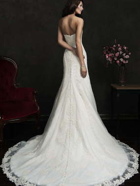 Свадебное платье Amilina. Силуэт А-силуэт. Цвет Белый / Молочный. Вид 2