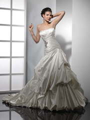 Свадебное платье Pauline. Силуэт А-силуэт. Цвет Айвори / Капучино. Вид 1