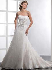 Свадебное платье Geraldine. Силуэт А-силуэт. Цвет Белый / Молочный. Вид 1