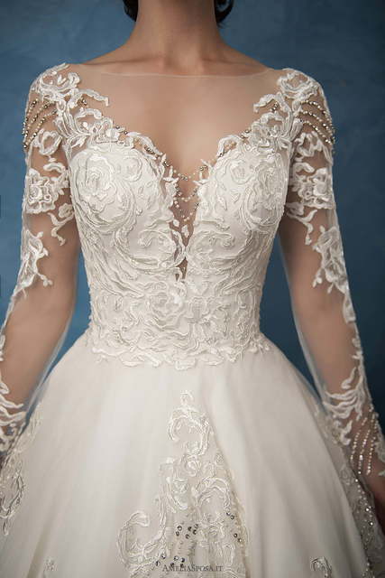 Свадебное платье Arianna. Силуэт Пышное, А-силуэт. Цвет Айвори / Капучино. Вид 5