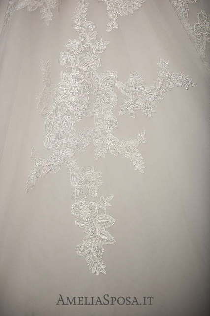 Свадебное платье Enrica. Силуэт Пышное, А-силуэт. Цвет Белый / Молочный. Вид 3