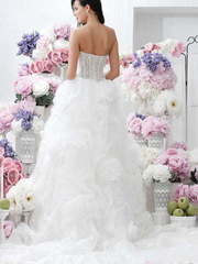 Свадебное платье Ella. Силуэт А-силуэт. Цвет Белый / Молочный. Вид 2