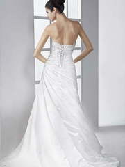 Свадебное платье Lina. Силуэт А-силуэт. Цвет Белый / Молочный. Вид 2