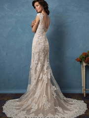 Свадебное платье Paola. Силуэт А-силуэт, Прямое. Цвет Айвори / Капучино. Вид 2