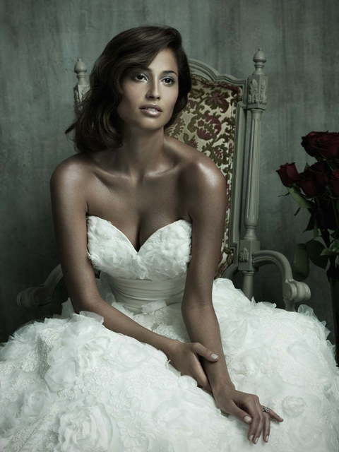 Свадебное платье C157. Силуэт А-силуэт. Цвет Белый / Молочный. Вид 2