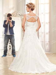 Свадебное платье C0596. Силуэт А-силуэт. Цвет Белый / Молочный. Вид 2