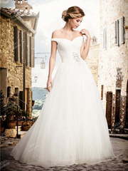 Свадебное платье PP014. Силуэт А-силуэт. Цвет Белый / Молочный. Вид 1