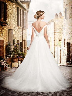 Свадебное платье PP014. Силуэт А-силуэт. Цвет Белый / Молочный. Вид 2