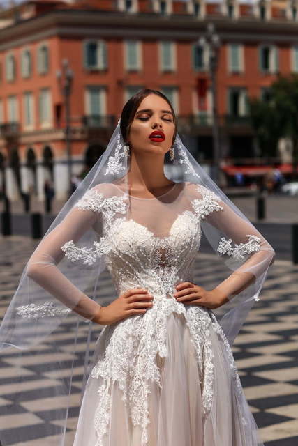 Свадебное платье Dolores. Силуэт А-силуэт. Цвет Айвори / Капучино, Персик / Оранжевый, оттенки Розового. Вид 3